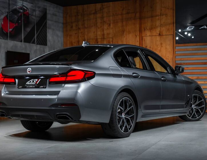 BMW Řada 5 25