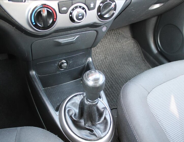 Hyundai i20 Hatchback 1,2 l 63 kw