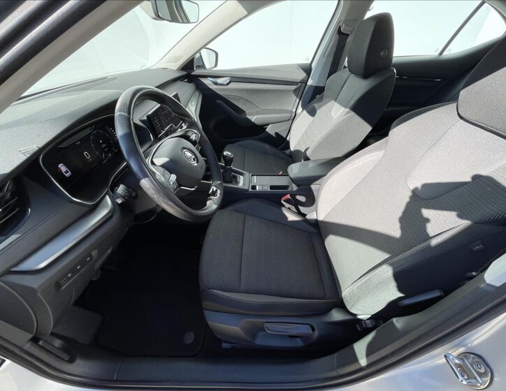 Škoda Octavia Liftback 2,0 l 85 kw