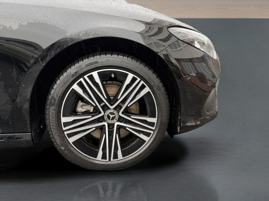 Mercedes-Benz CLA Sedan / Limuzína 0,0 260 kw