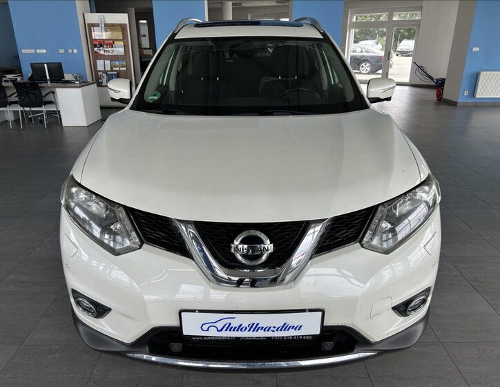 Nissan X-Trail SUV / Terénní 2,0 l 130 kw