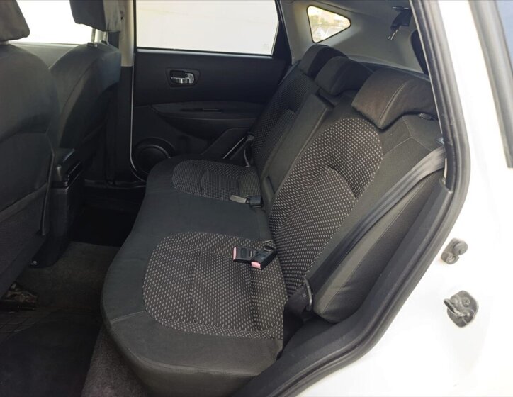 Nissan Qashqai SUV / Terénní 1,5 l 78 kw