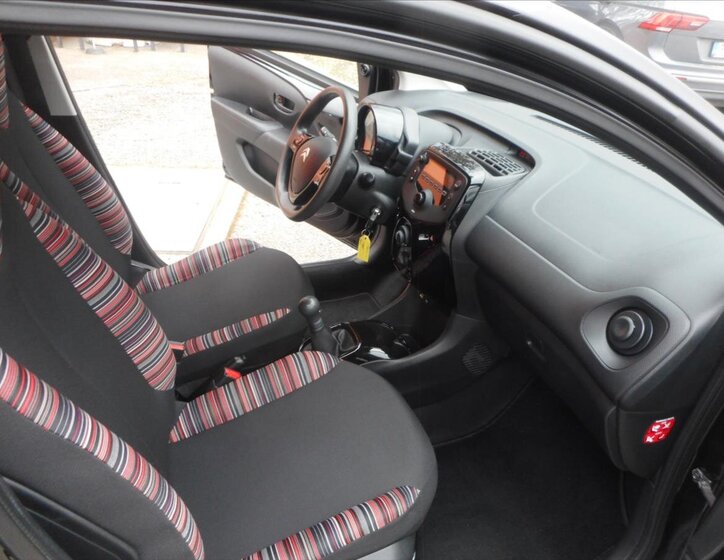 Citroën C1 Hatchback 998,0 53 kw