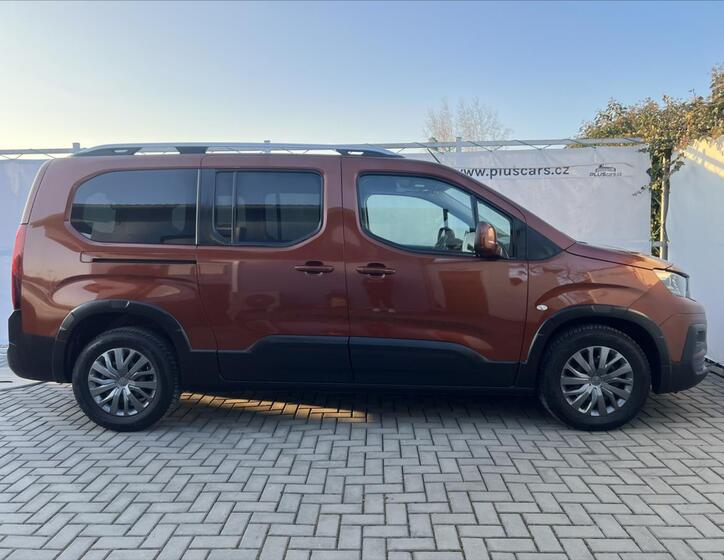 Peugeot Rifter 7