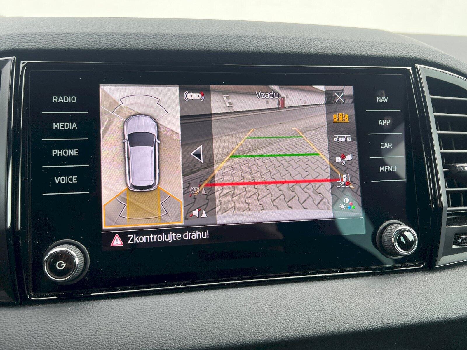 Škoda Karoq SUV / Terénní 1,5 l 110 kw