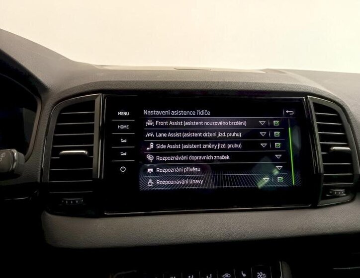 Škoda Karoq SUV / Terénní 1,5 l 110 kw