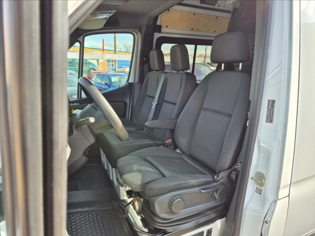 Mercedes-Benz Sprinter Ostatní 2,1 l 120 kw