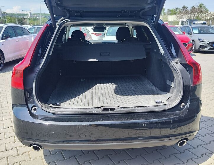 Volvo V90 Kombi 2,0 l 140 kw