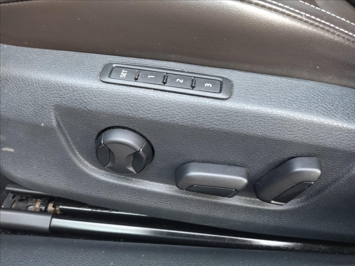 Škoda Superb Sedan 2,0 l 200 kw