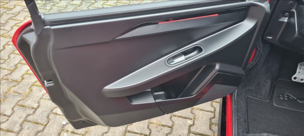 Ligier JS 50 Hatchback 0,0 6 kw