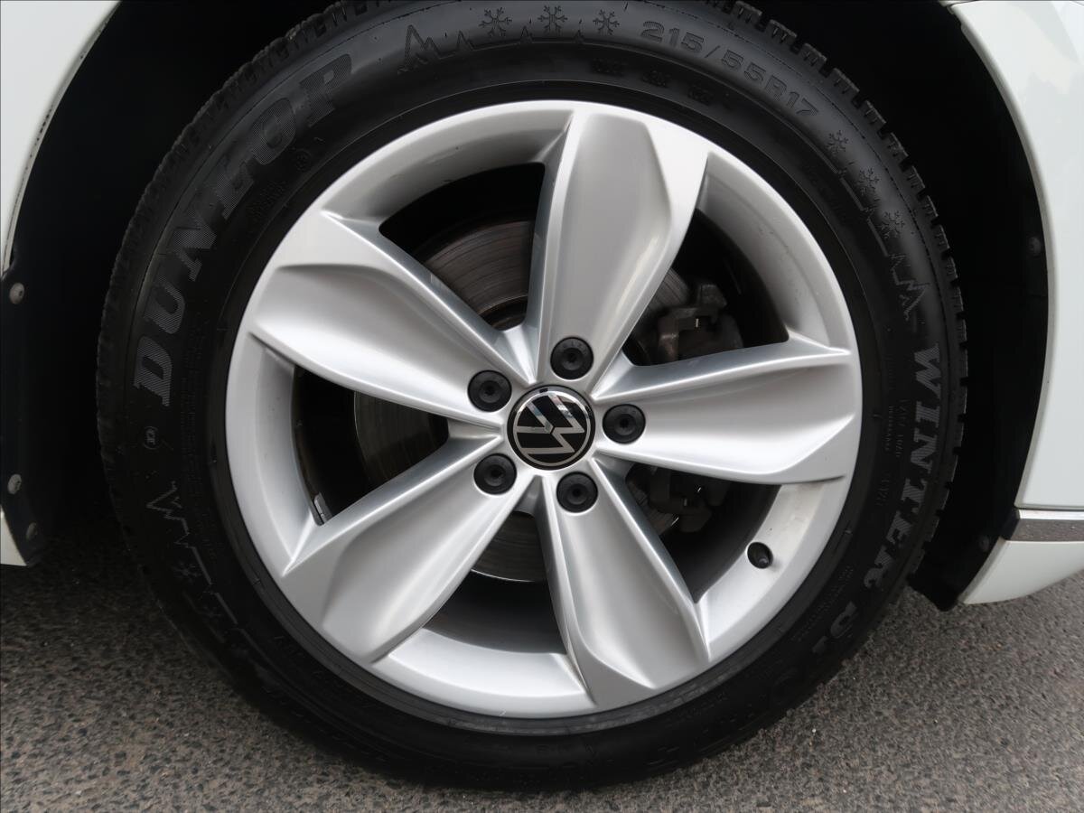 Volkswagen Passat Kombi 2,0 l 110 kw