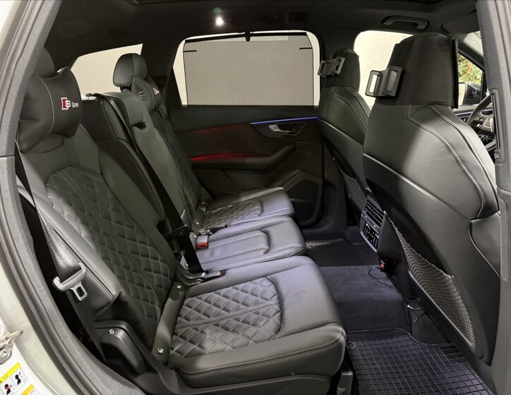 Audi SQ7 SUV / Terénní 4,0 l 373 kw