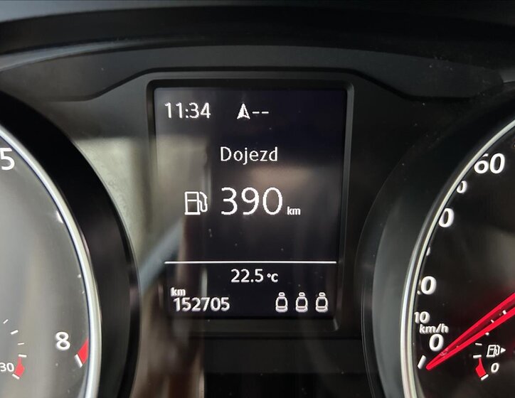 Volkswagen Passat Sedan / Limuzína 1,4 l 110 kw