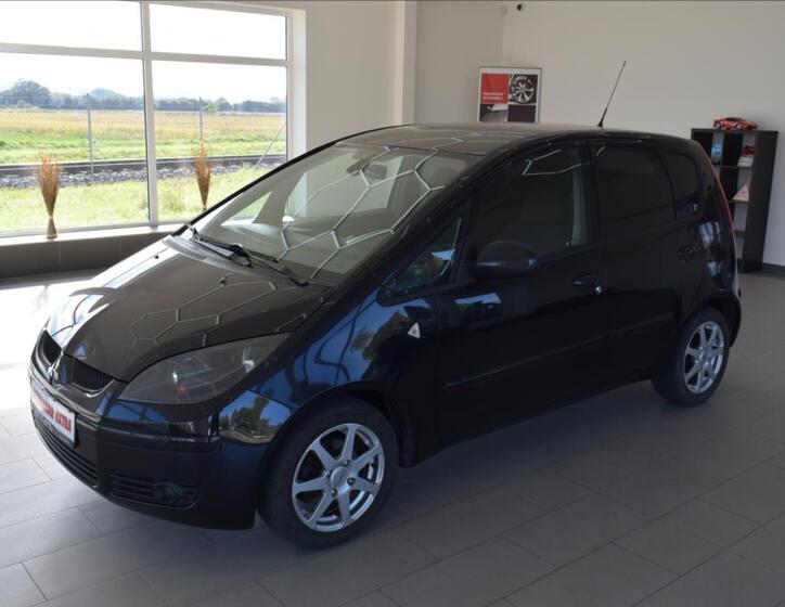 Mitsubishi Colt 1