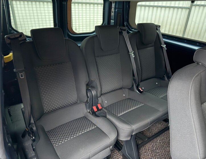 Ford Transit Custom 19