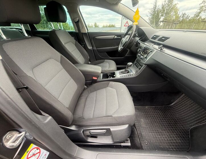 Volkswagen Passat 11