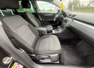Volkswagen Passat 11