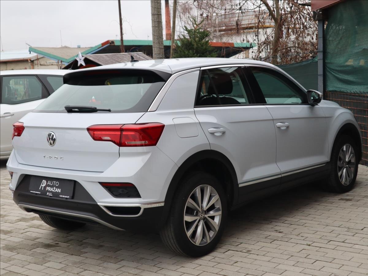 Volkswagen T-Roc CUV 1,6 l 85 kw