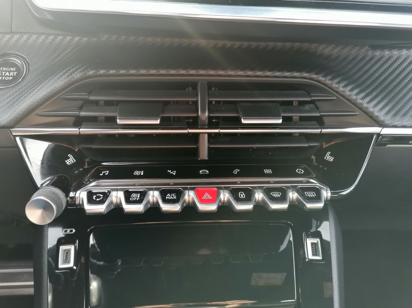 Peugeot 2008 SUV / Terénní 1,2 l 96 kw