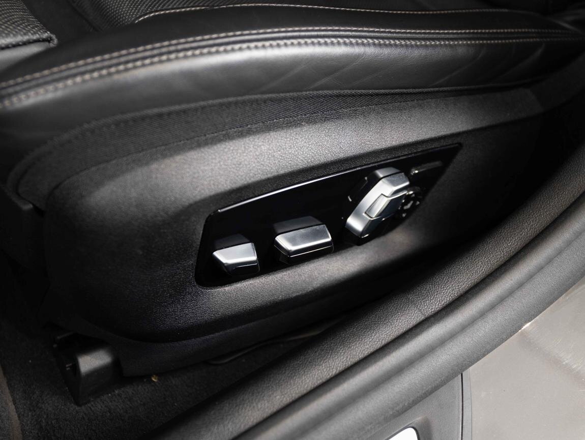 BMW Řada 5 Sedan / Limuzína 4,4 l 390 kw