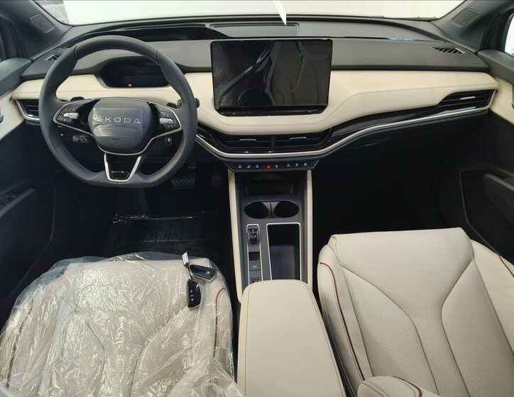 Škoda Elroq SUV / Terénní 1,0 210 kw