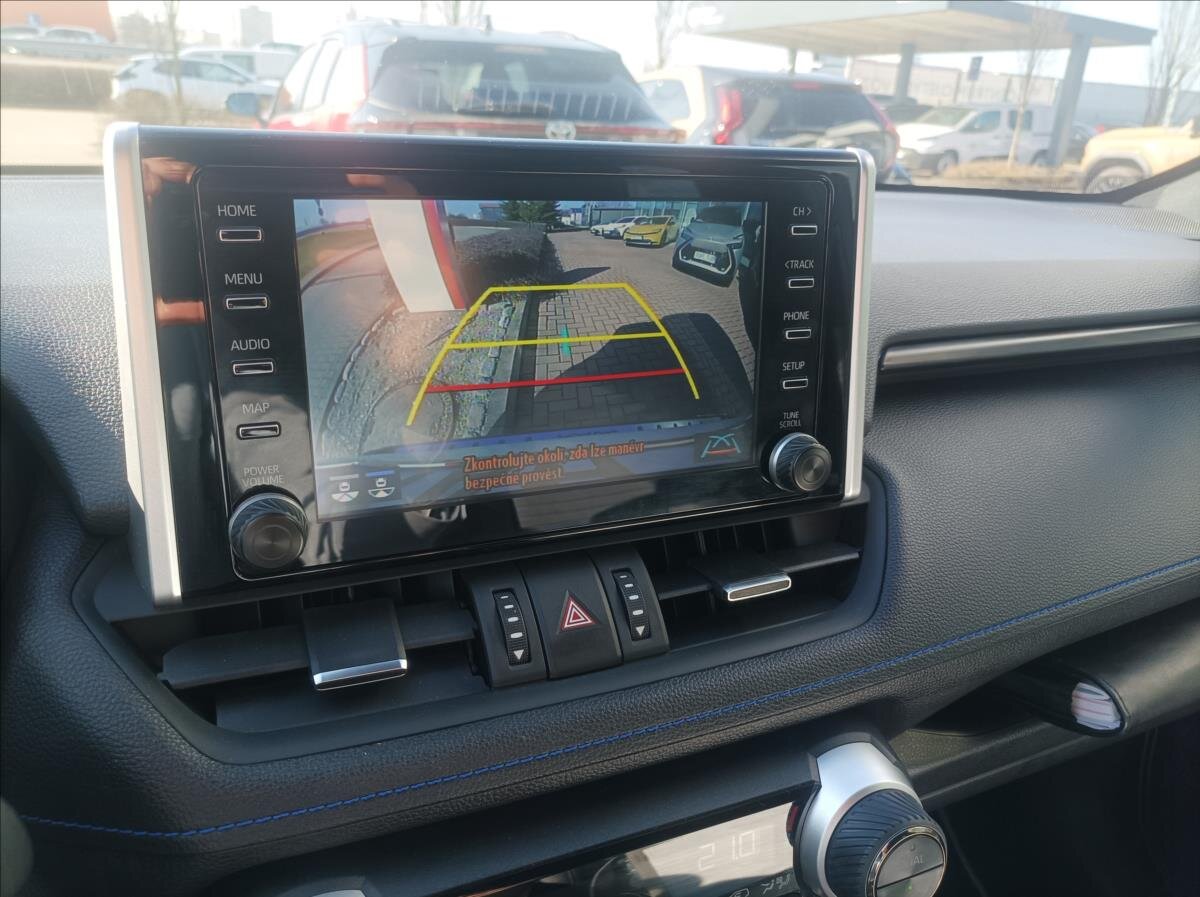 Toyota RAV4 SUV / Terénní 2,5 l 131 kw
