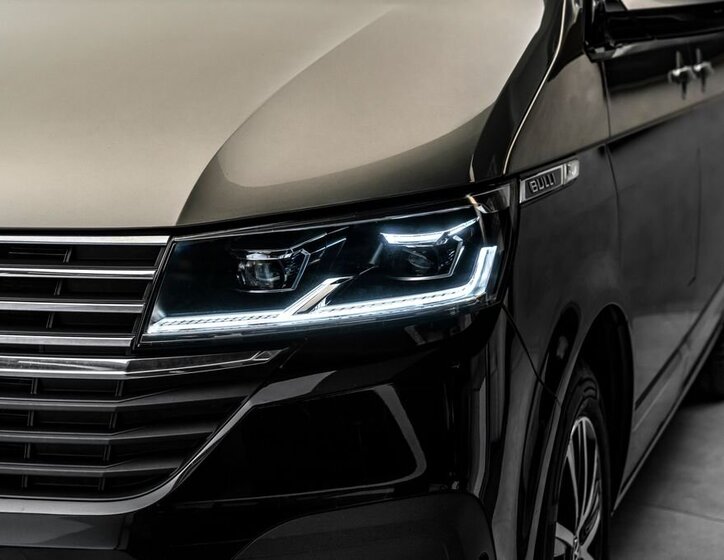 Volkswagen Multivan 9