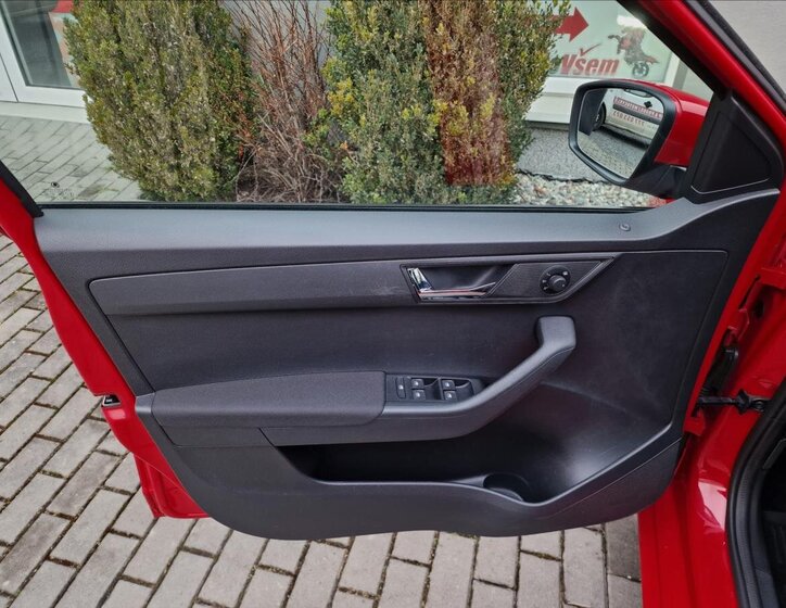 Škoda Fabia Kombi 999,0 70 kw