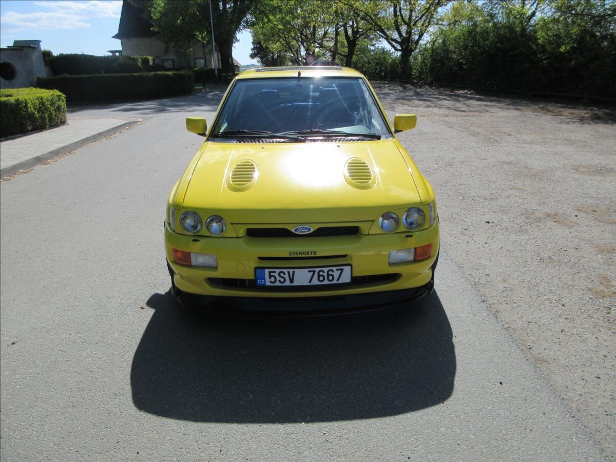 Ford Escort Hatchback 2,0 l 235 kw