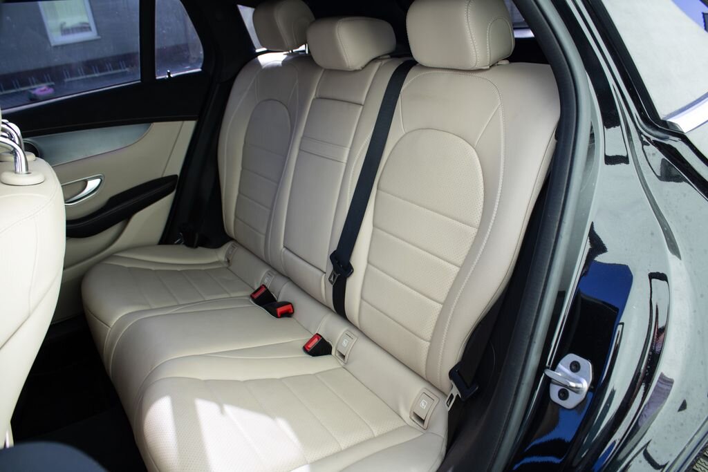 Mercedes-Benz EQC SUV 0,0 300 kw