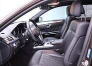 Mercedes-Benz Třídy E 12