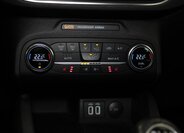 Ford Kuga SUV 1,5 l 88 kw