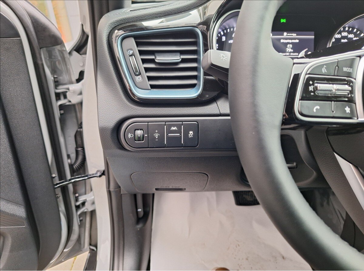 KIA XCeed SUV / Terénní 1,6 l 110 kw