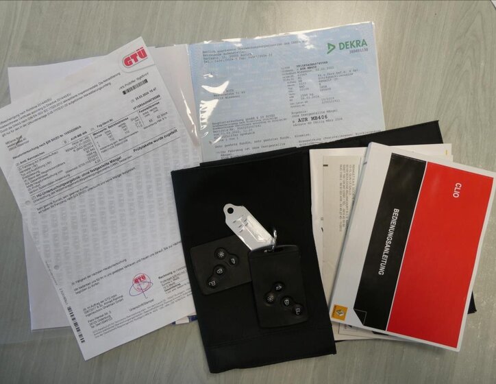 Renault Clio Hatchback 898,0 66 kw