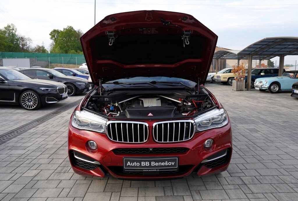 BMW X6 SUV / Terénní 3,0 l 280 kw