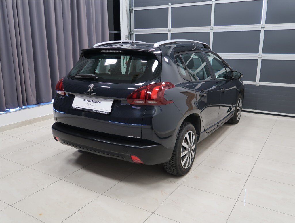 Peugeot 2008 SUV / Terénní 1,2 l 81 kw