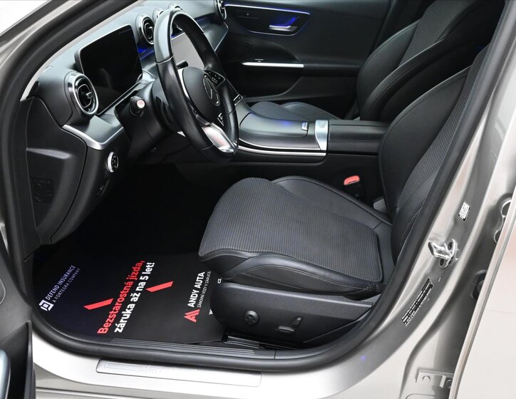 Mercedes-Benz Třídy C Kombi 2,0 l 147 kw