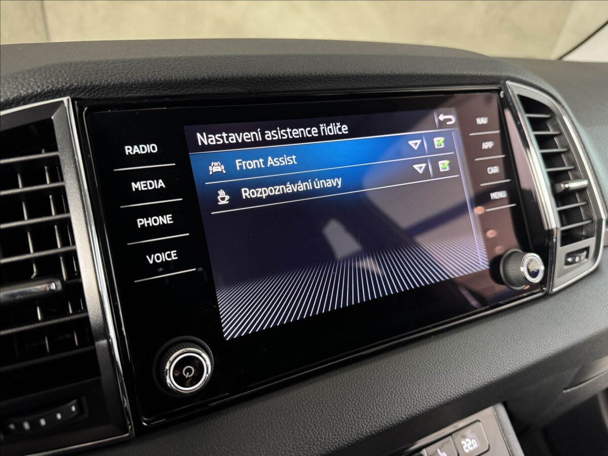 Škoda Karoq SUV / Terénní 2,0 l 85 kw