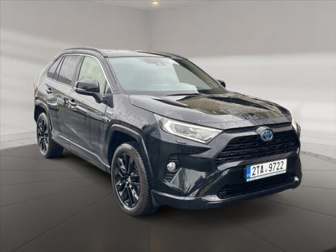 Toyota RAV4 SUV / Terénní 2,5 l 131 kw