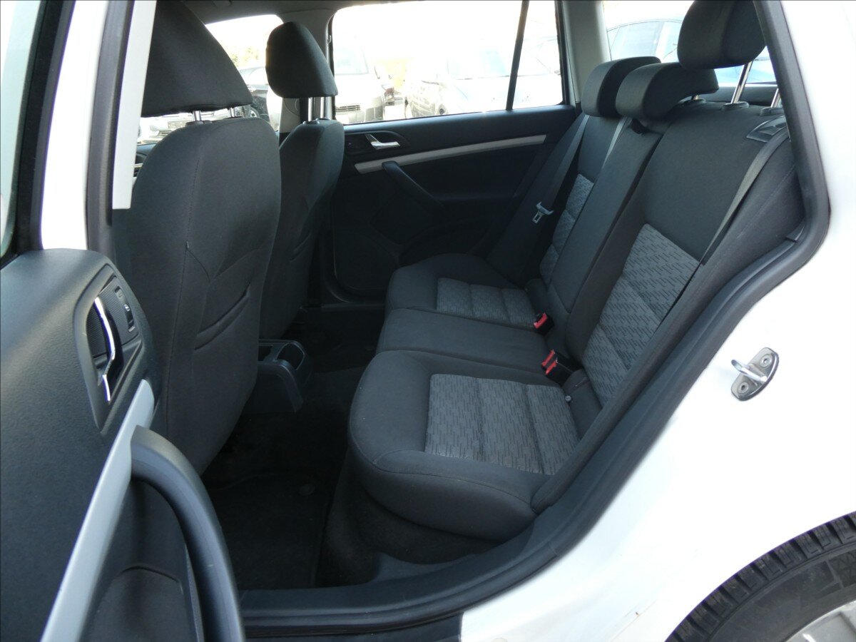 Škoda Octavia Kombi 1,6 l 77 kw