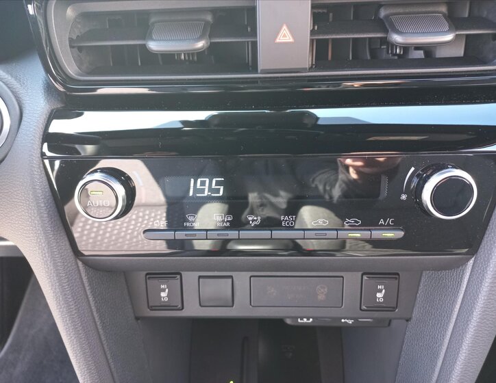 Toyota Yaris Cross SUV / Terénní 1,5 l 68 kw