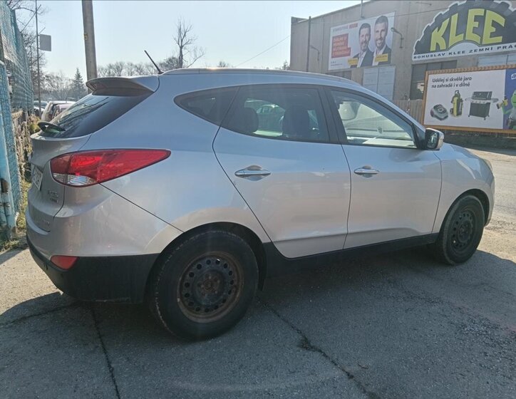 Hyundai ix35 Kombi 2,0 l 100 kw