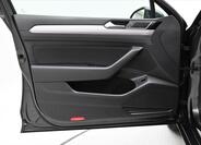 Volkswagen Passat 25