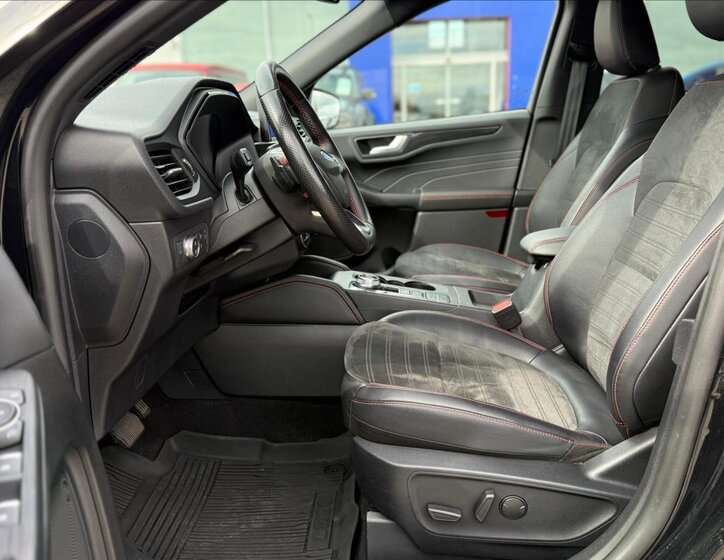 Ford Kuga SUV 2,0 l 140 kw