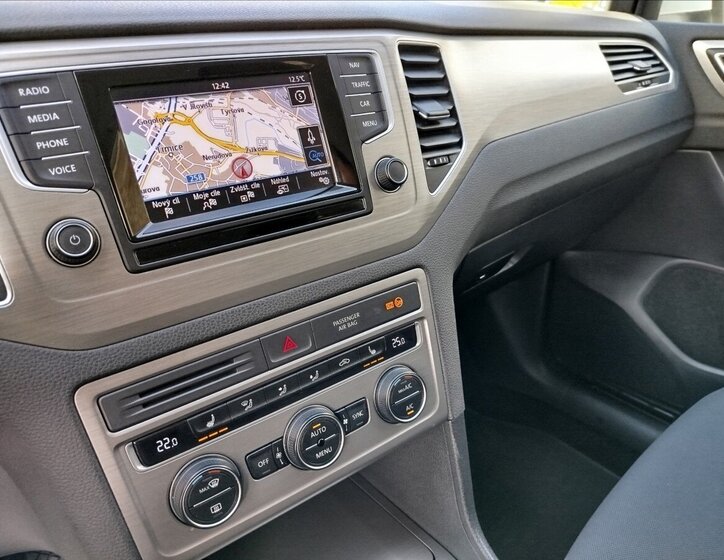 Volkswagen Golf Sportsvan MPV 2,0 l 110 kw