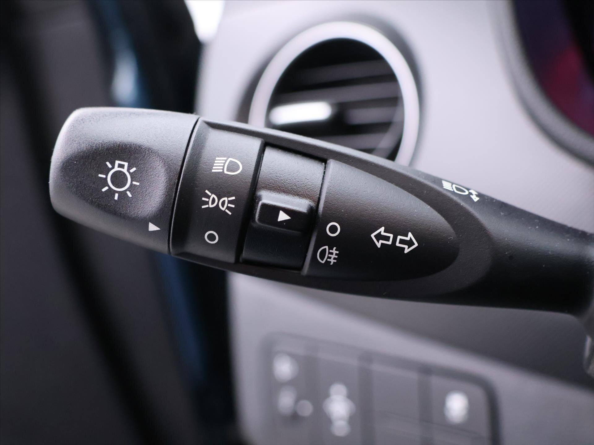 Hyundai i10 Hatchback 998,0 49 kw