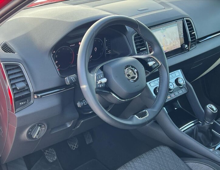 Škoda Karoq SUV / Terénní 1,5 l 110 kw
