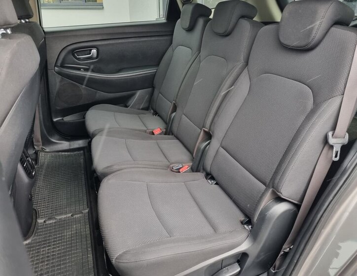 KIA Carens MPV 1,6 l 99 kw