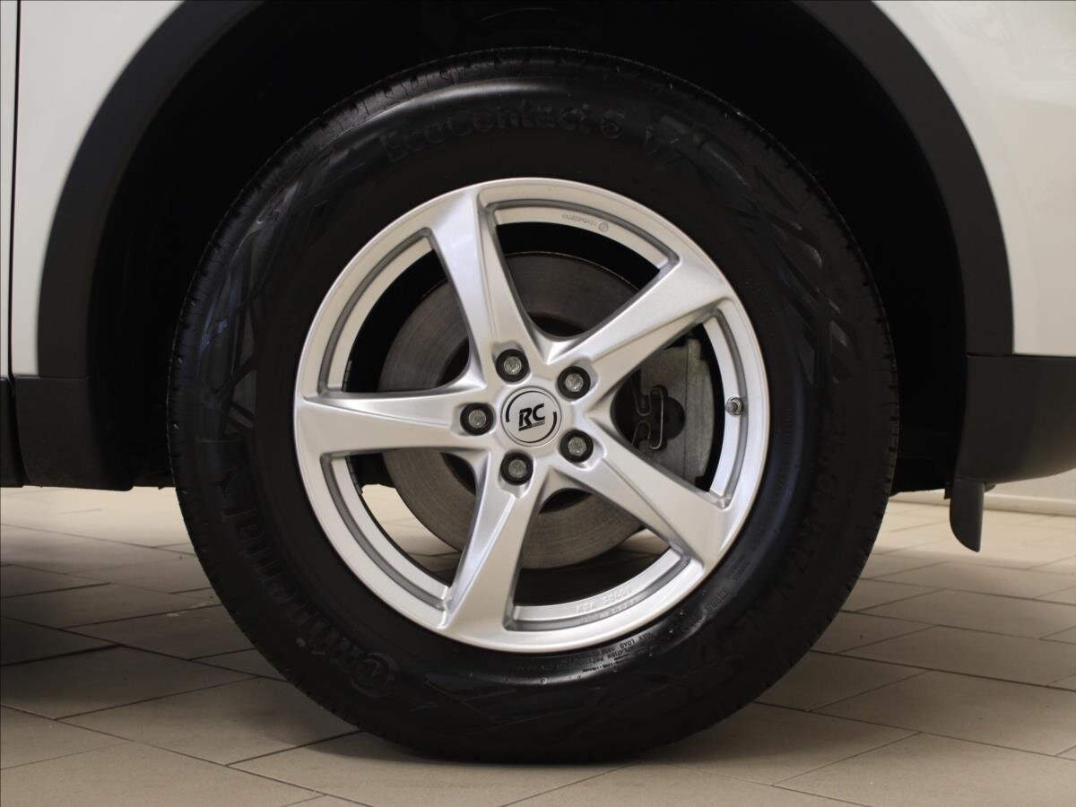 Land Rover Discovery Sport SUV 2,0 l 110 kw