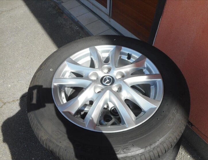 Mazda 3 Hatchback 2,0 l 88 kw